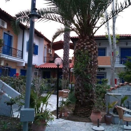 9 Musses Hotel Apartments Skala Mistegnon Dış mekan fotoğraf