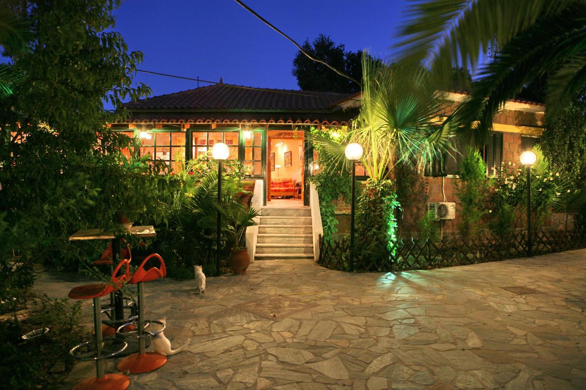 9 Musses Hotel Apartments Skala Mistegnon Dış mekan fotoğraf