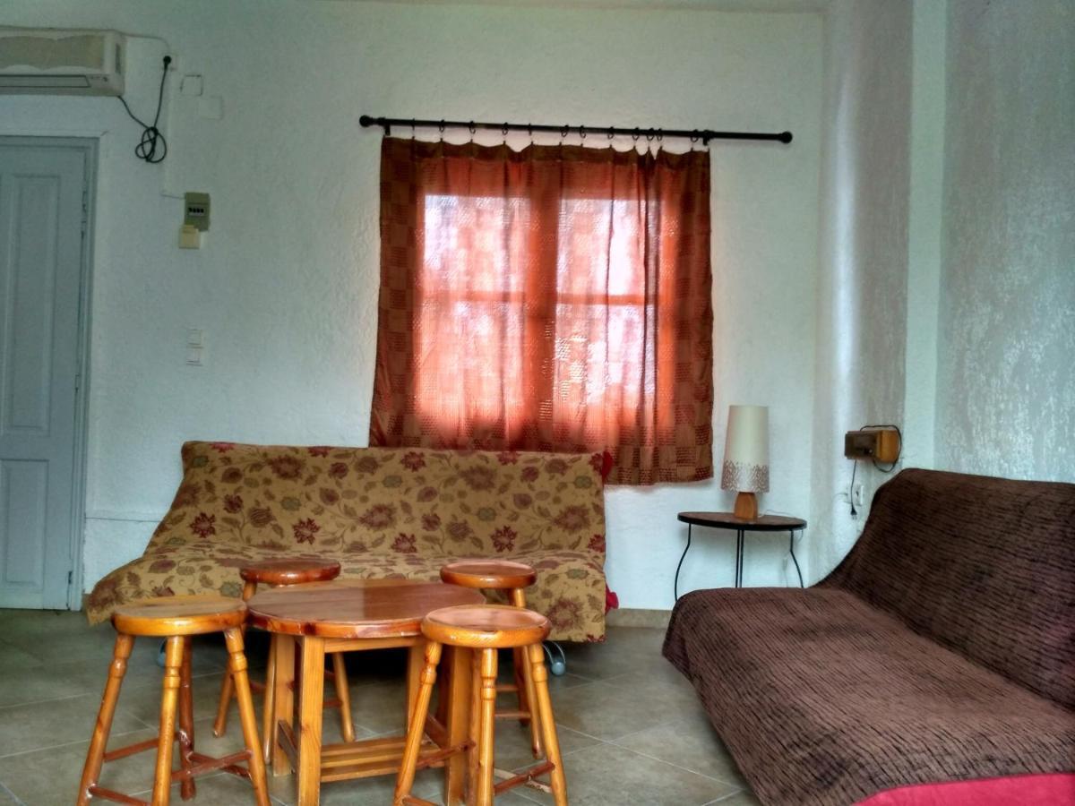9 Musses Hotel Apartments Skala Mistegnon Dış mekan fotoğraf